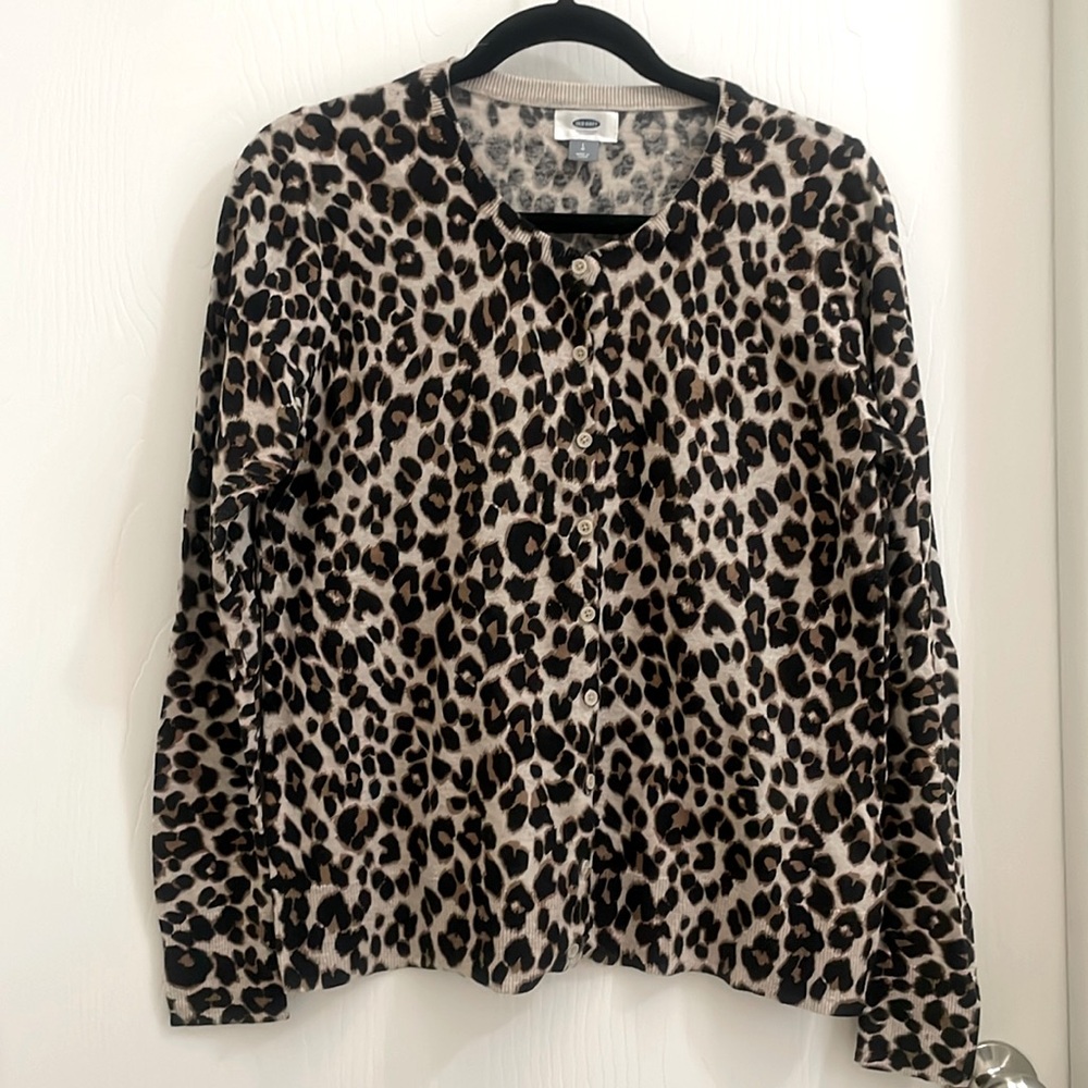 Old Navy Classic Cardigan (L)